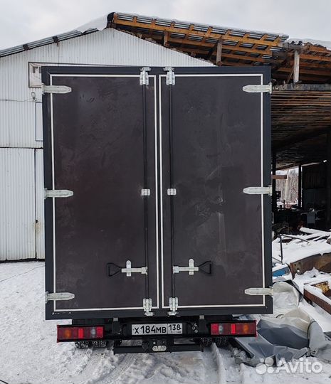 Ворота распашные на грузовик