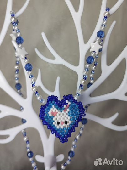 Украшение из бисера