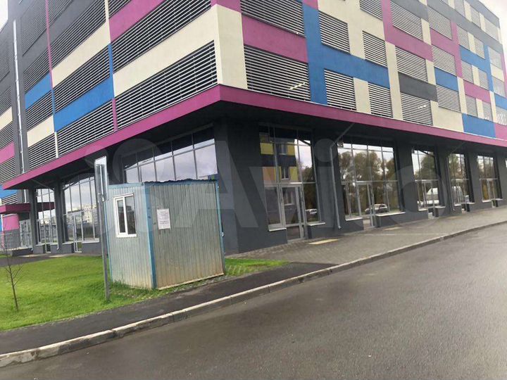Машиноместо, 14 м²