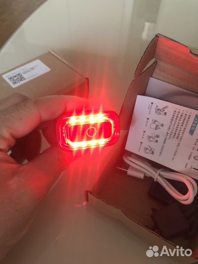 Велофонарь задний умный