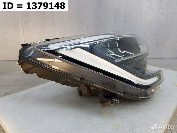 Фара правая Renault Arkana