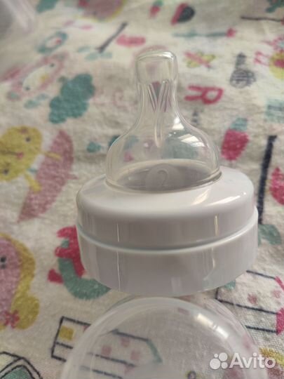 Бутылочки для кормления, поильник и термос