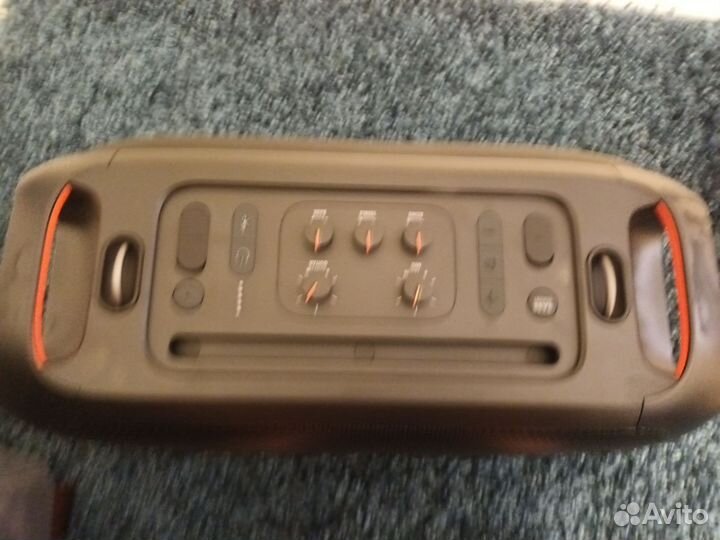 Колонка jbl partybox on the GO Новая