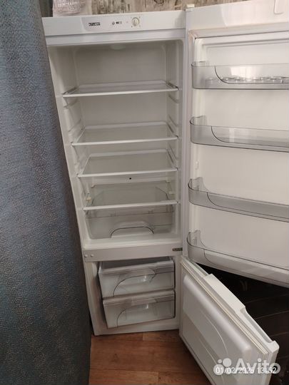 Холодильник атлант бу