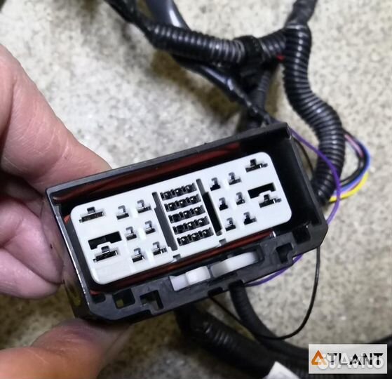 Коса под капот передний левый honda freed+