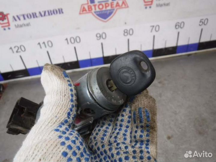Замок зажигания Geely Mk 1.5 2010
