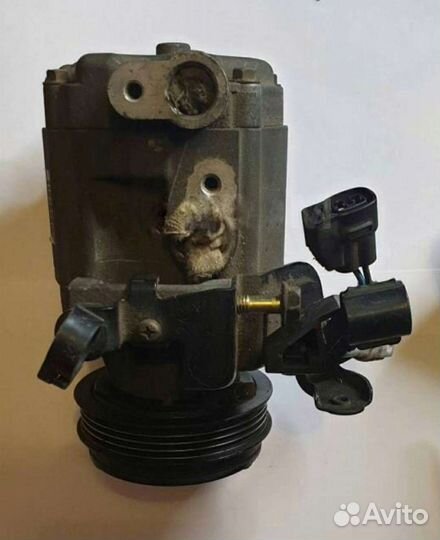 Компрессор кондиционера Subaru Legacy 447220-6892