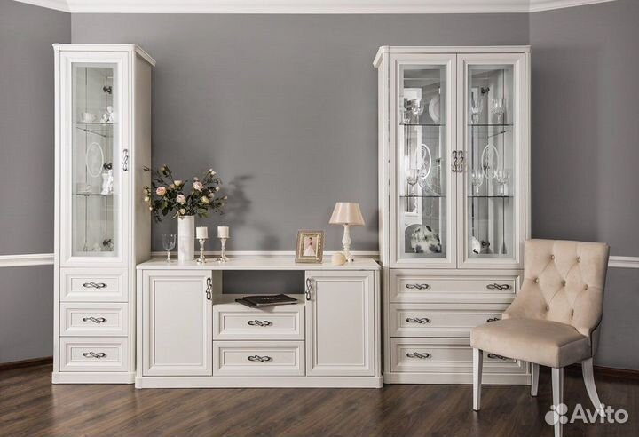 Гостиная тв Группа в стиле Классика