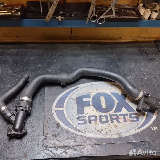 Патрубок системы охлаждения Bmw X5 E53