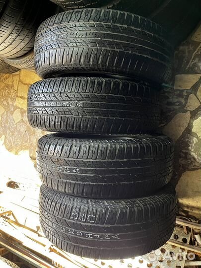 Yokohama Geolandar A/T G015 235/65 R17