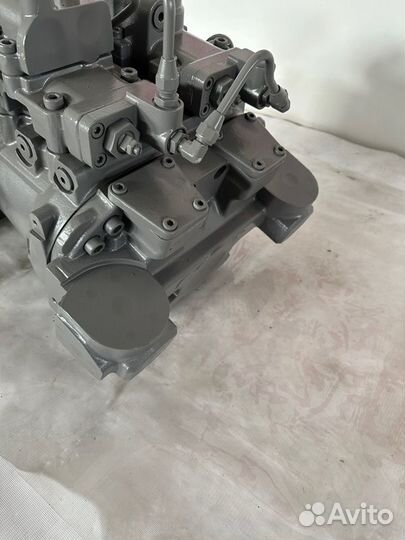 Гидронасос Hitachi Zx200-3