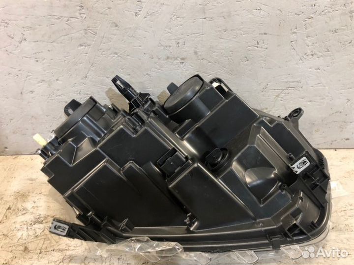 Фара левая Renault Duster 2 нов ориг