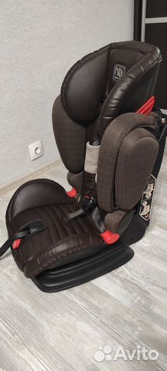 Автомобильное кресло happy baby mustang