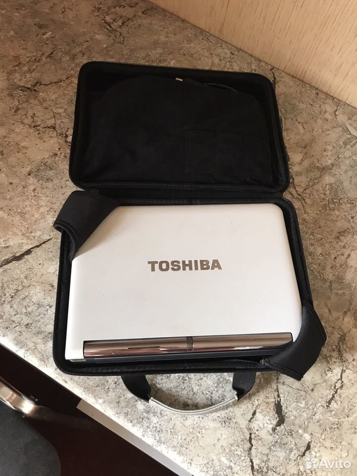 Нетбук toshiba