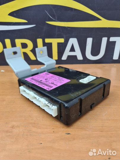 Блок управления центральным замком Hyundai I40 1