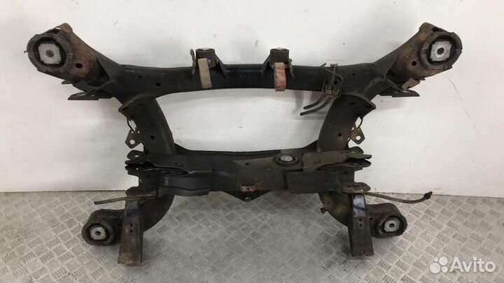 Балка задняя BMW X6 M E71/E72 2010 33316863816