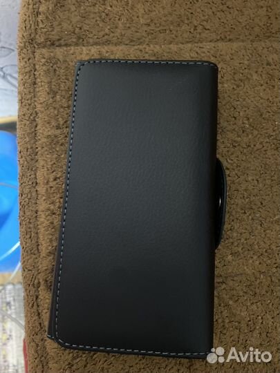 Чехлы на телефон