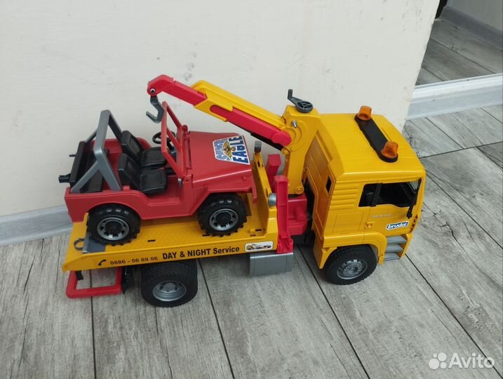 Эвакуатор Bruder Man