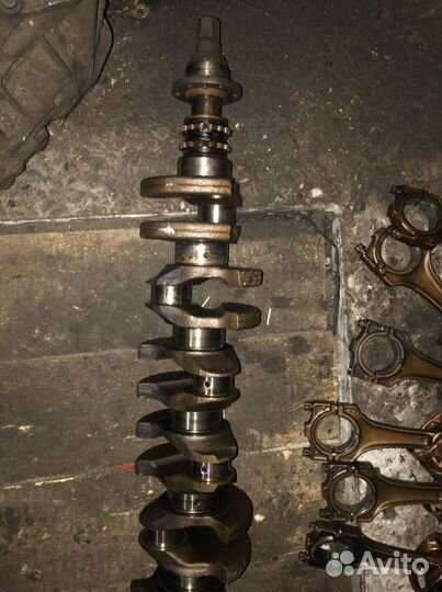 Коленвал BMW E34, E36, M50 B20 2,0