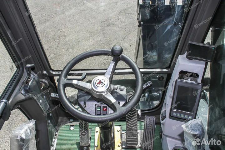 Колёсный экскаватор Runmax ER160W, 2024