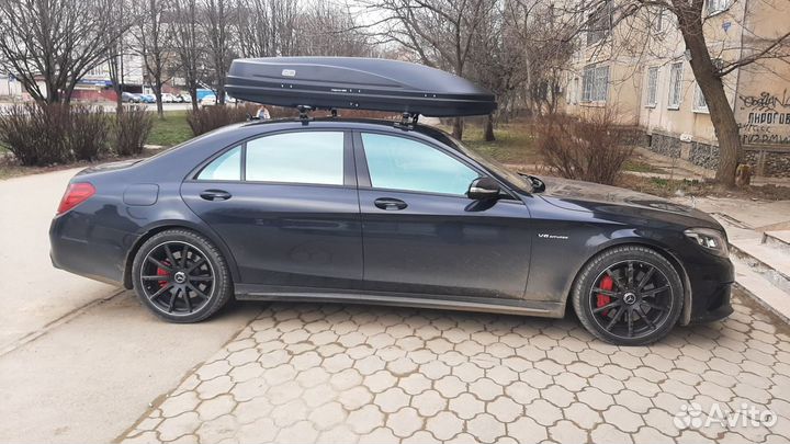 Автобокс Magnum карбон, Чёрный карбон, 580 литров