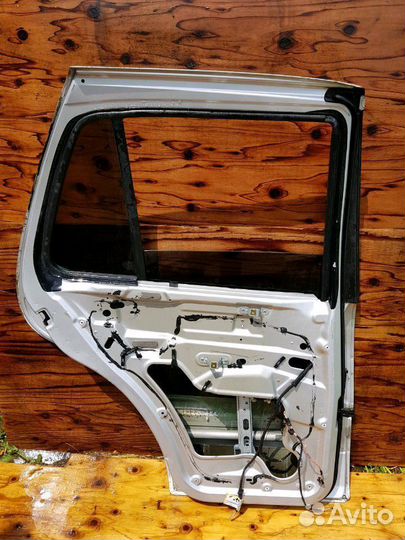 Дверь Mersedes-benz w163