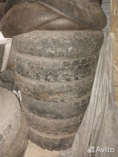 Резина 8.25 Р 20 для газ 3307-09 с дисками бу