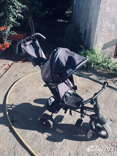 Детский трехколесный велосипед