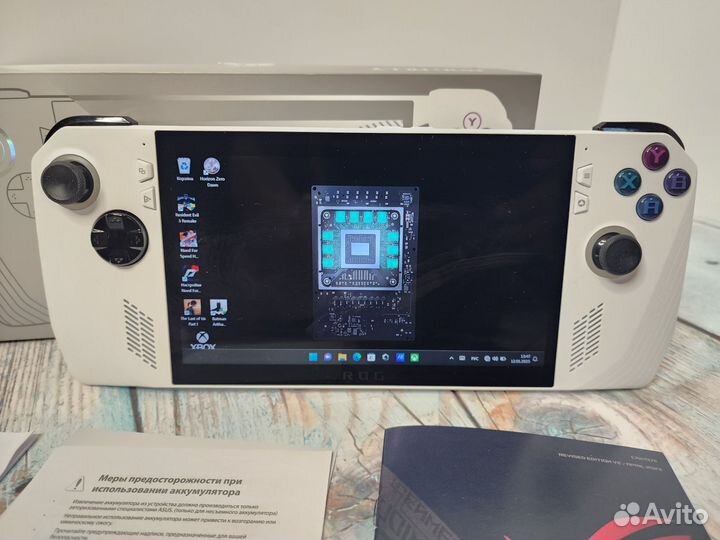 Asus ROG Ally Z1 512GB с играми и чехлом