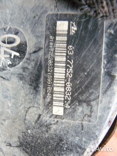 Усилитель тормозов вакуумный Toyota Corolla Е11