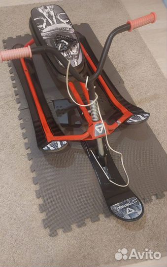 Детский снегокат бу