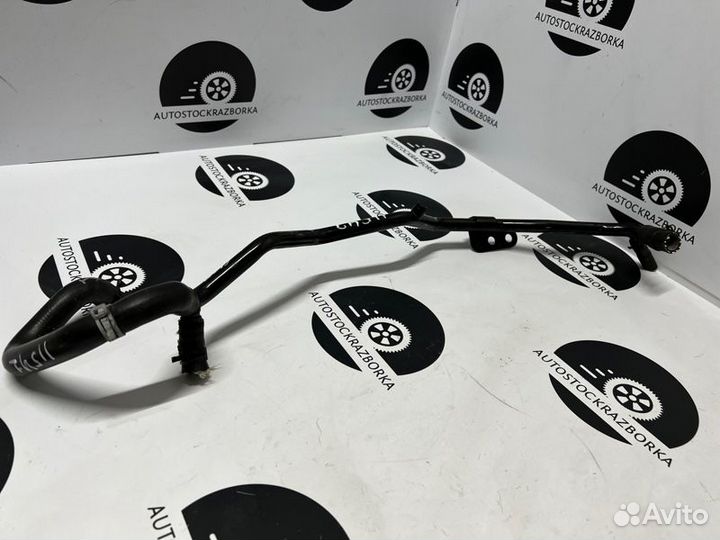 Патрубок системы охлаждения Land Rover Range Rover