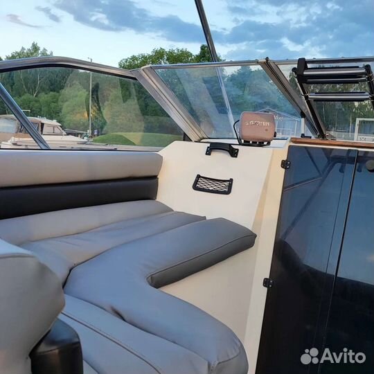 Прогулки на катере