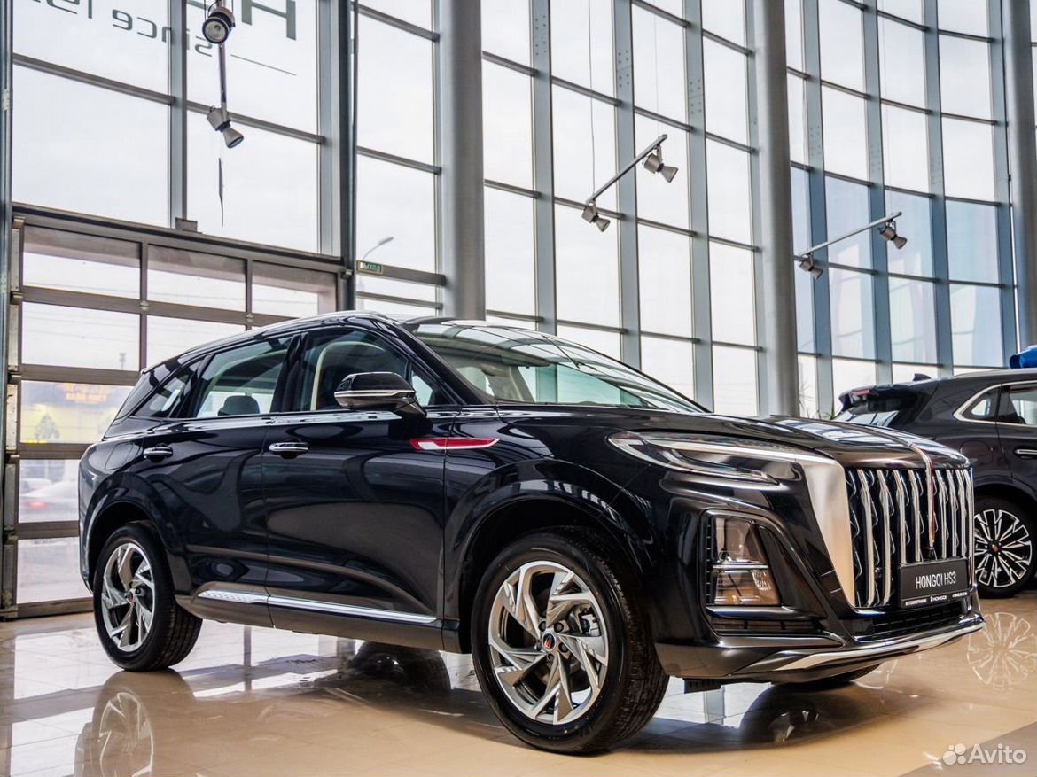 Hongqi HS3 1.5 AMT, 2025