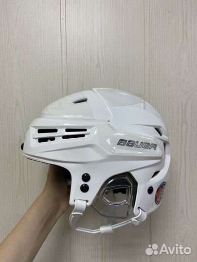 Хоккейный шлем Bauer Reakt