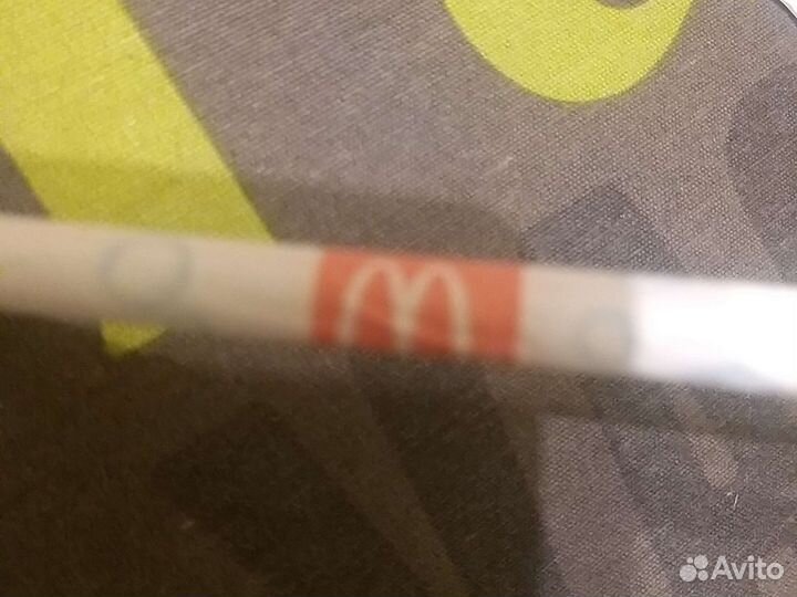 Трубочка из макдональдса