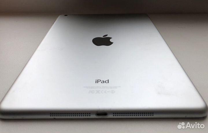 iPad air 32гб