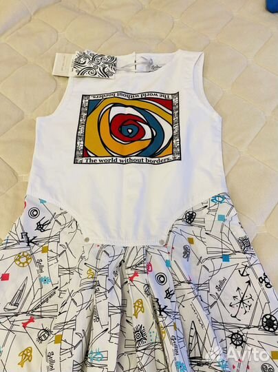 Одежа женская