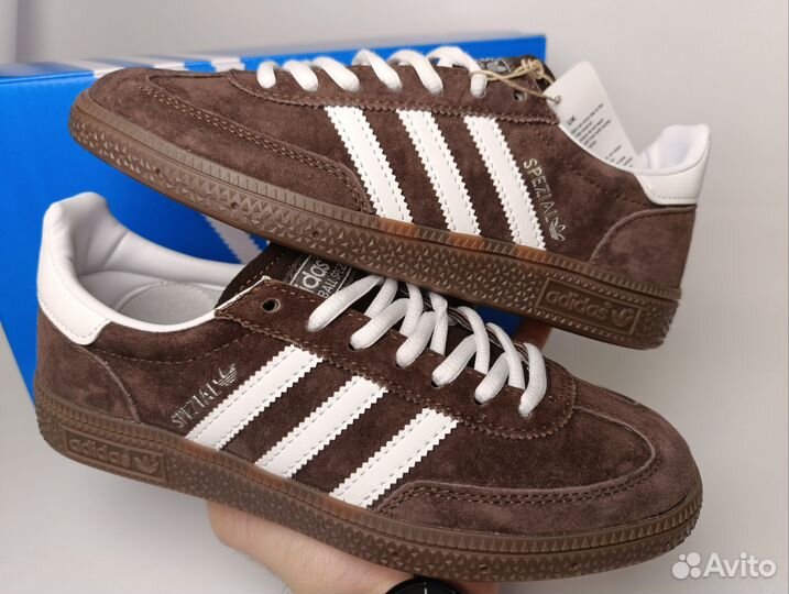 Adidas spezial