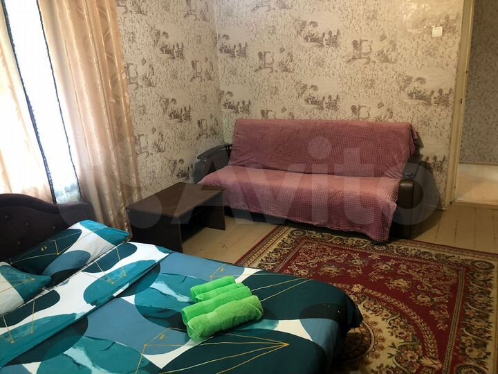 2-к. квартира, 42 м², 1/2 эт.