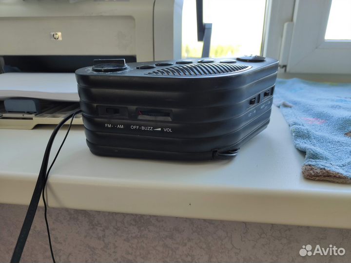 Электронные часы с радио (красная подстветка)