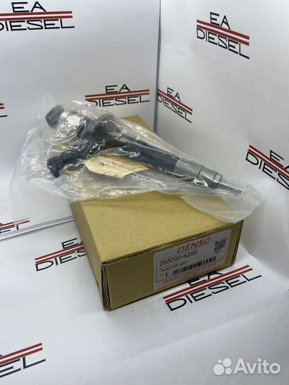 Форсунка 095000-6250
