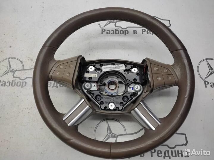 Руль w251 R-class 272.967 03.2007