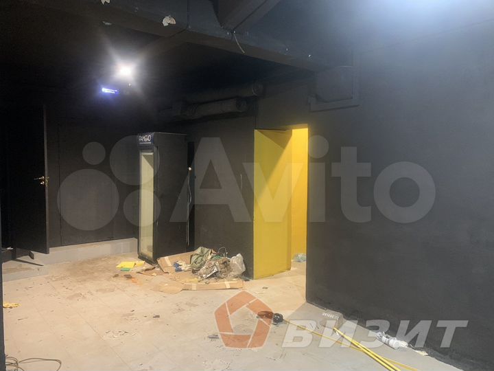 Помещение под общепит на 1 линии набережной