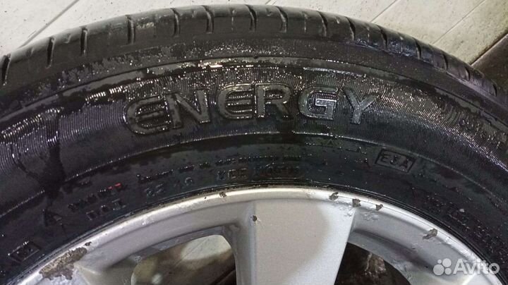 Тойота Камри Колесо