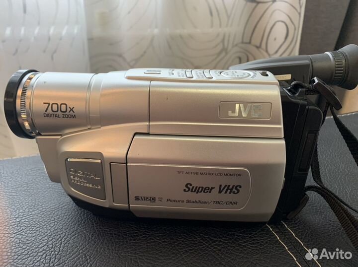 Видеокамера VHS JVC