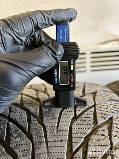 Nokian Tyres Hakkapeliitta R2 245/45 R18 100R