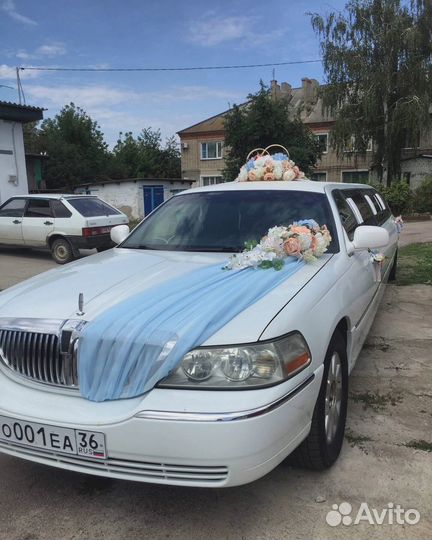Кольца на свадебный автомобиль