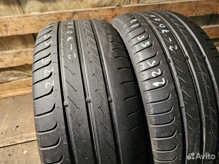 GT Radial Champiro FE1 225/55 R18