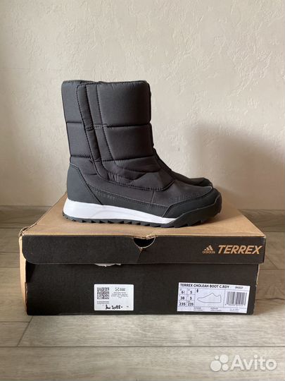 Женские дутики Adidas Terrex Choleah Boot